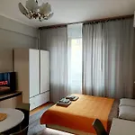 Studio 72