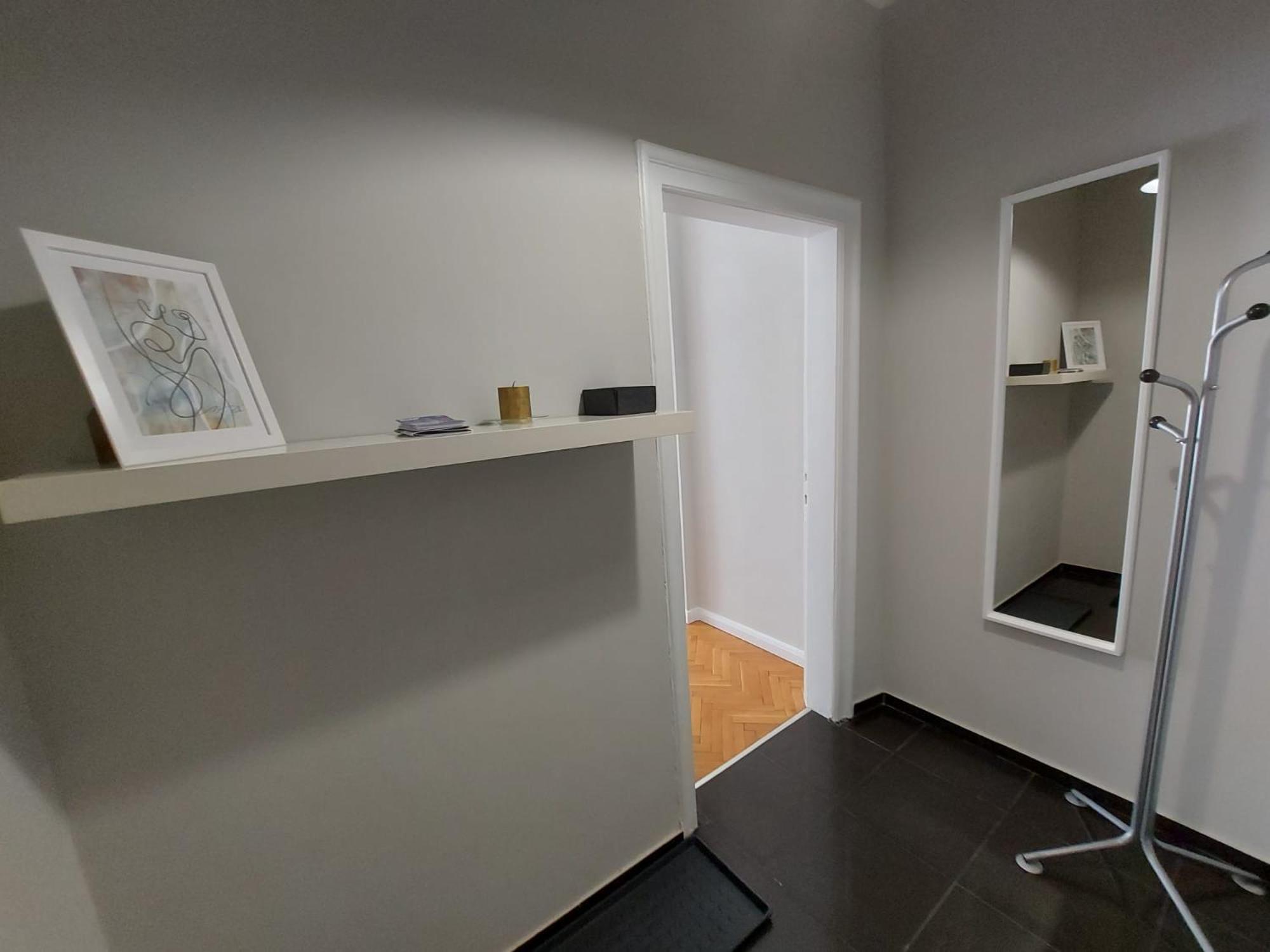 72 Apartemen